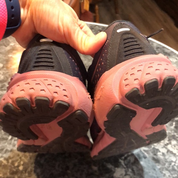 Ladies Brooks Adrenaline 21 Shoe Sz 7 - Picture 9 of 9